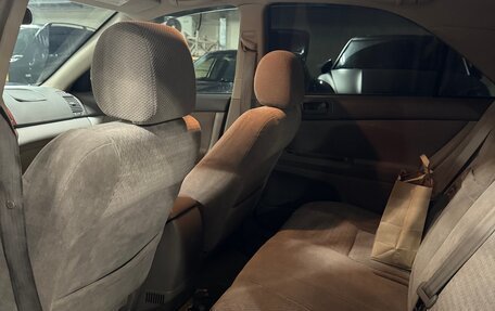 Toyota Camry V40, 2002 год, 700 000 рублей, 4 фотография