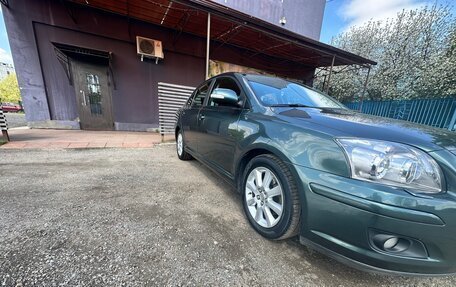 Toyota Avensis III рестайлинг, 2007 год, 950 000 рублей, 3 фотография