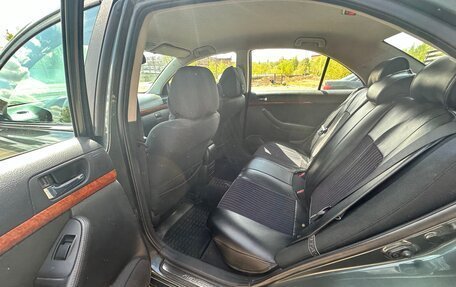 Toyota Avensis III рестайлинг, 2007 год, 950 000 рублей, 11 фотография