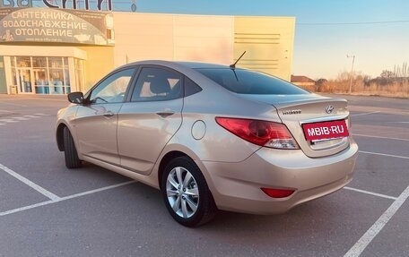 Hyundai Solaris II рестайлинг, 2011 год, 755 000 рублей, 5 фотография