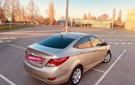 Hyundai Solaris II рестайлинг, 2011 год, 755 000 рублей, 6 фотография