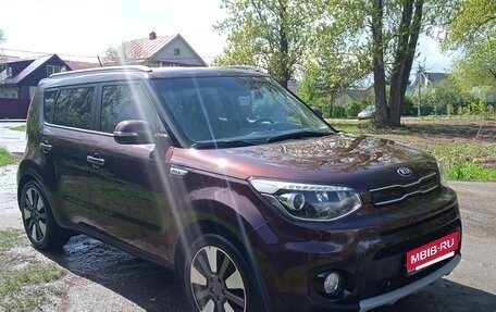 KIA Soul II рестайлинг, 2018 год, 1 700 000 рублей, 4 фотография