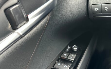 Toyota Camry, 2020 год, 2 450 000 рублей, 10 фотография