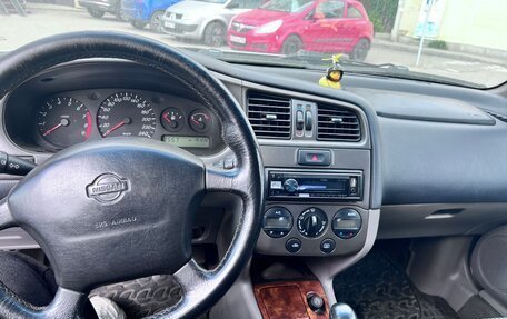 Nissan Primera II рестайлинг, 2000 год, 250 000 рублей, 2 фотография