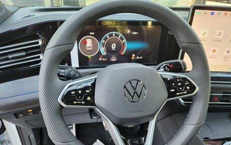 Volkswagen Tiguan, 2024 год, 5 200 000 рублей, 15 фотография