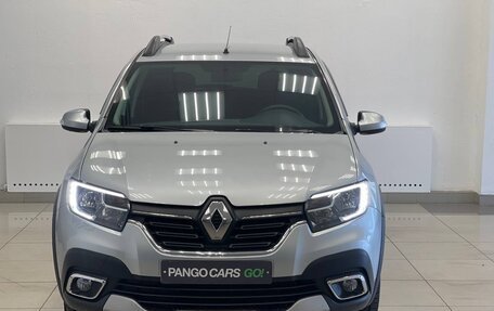 Renault Sandero II рестайлинг, 2021 год, 1 280 000 рублей, 2 фотография