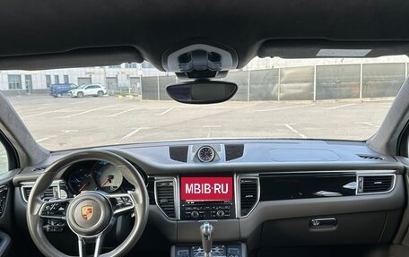 Porsche Macan I рестайлинг, 2015 год, 3 100 000 рублей, 12 фотография