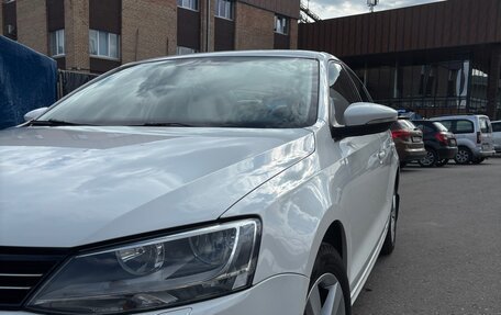 Volkswagen Jetta VI, 2012 год, 1 150 000 рублей, 4 фотография
