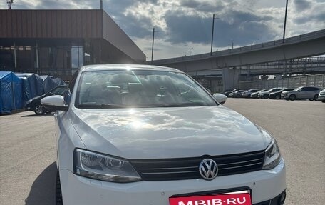 Volkswagen Jetta VI, 2012 год, 1 150 000 рублей, 3 фотография