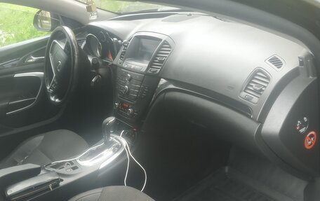 Opel Insignia II рестайлинг, 2011 год, 850 000 рублей, 11 фотография