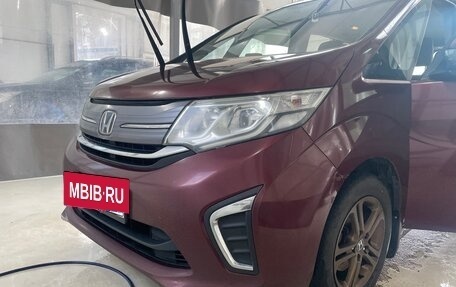 Honda Stepwgn IV, 2015 год, 1 650 000 рублей, 16 фотография