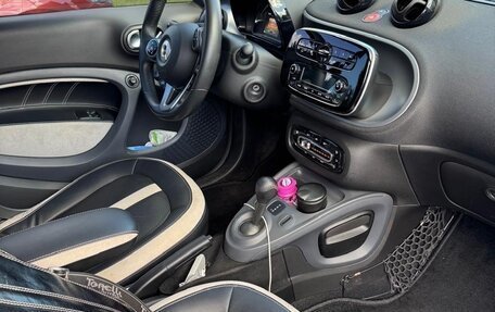 Smart Fortwo III, 2018 год, 1 500 000 рублей, 8 фотография