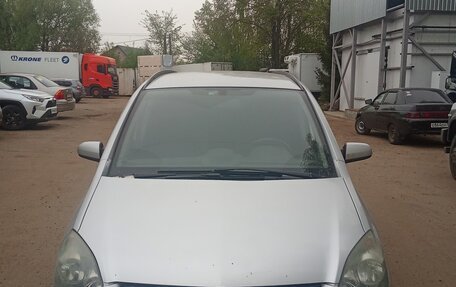Opel Zafira B, 2007 год, 630 000 рублей, 4 фотография
