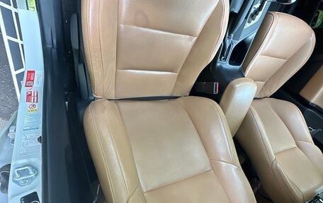 Toyota RAV4, 2015 год, 2 360 000 рублей, 16 фотография