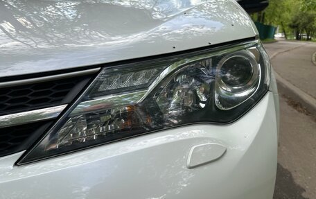 Toyota RAV4, 2015 год, 2 360 000 рублей, 11 фотография