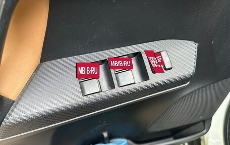 Toyota RAV4, 2015 год, 2 360 000 рублей, 15 фотография
