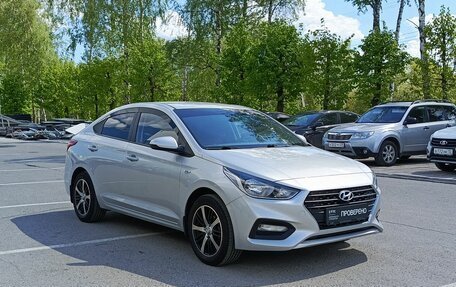 Hyundai Solaris II рестайлинг, 2019 год, 1 370 000 рублей, 3 фотография