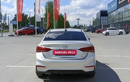 Hyundai Solaris II рестайлинг, 2019 год, 1 370 000 рублей, 7 фотография
