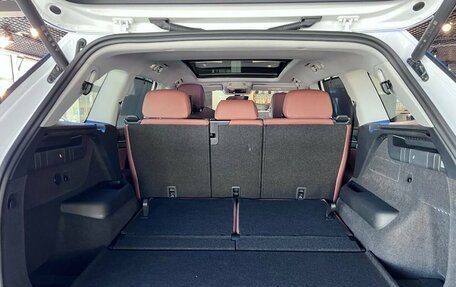 Skoda Kodiaq, 2025 год, 5 700 000 рублей, 14 фотография