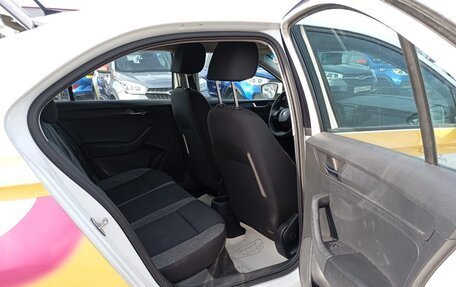 Skoda Rapid II, 2021 год, 880 000 рублей, 10 фотография