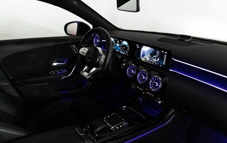 Mercedes-Benz A-Класс AMG, 2020 год, 4 404 435 рублей, 24 фотография