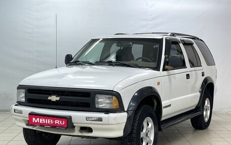 Chevrolet Blazer II рестайлинг, 1997 год, 740 000 рублей, 1 фотография