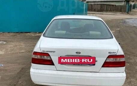 Nissan Bluebird XI, 2001 год, 270 000 рублей, 4 фотография