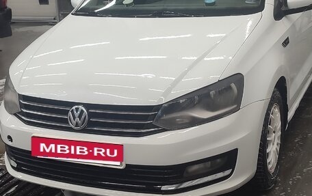 Volkswagen Polo VI (EU Market), 2016 год, 700 000 рублей, 4 фотография