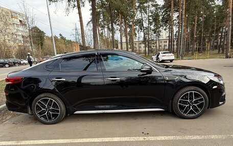 KIA Optima IV, 2018 год, 2 250 000 рублей, 3 фотография