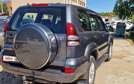 Toyota Land Cruiser Prado 120 рестайлинг, 2006 год, 2 200 000 рублей, 3 фотография
