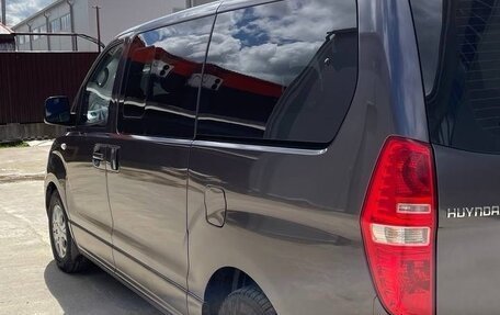 Hyundai H-1 II рестайлинг, 2008 год, 1 550 000 рублей, 8 фотография