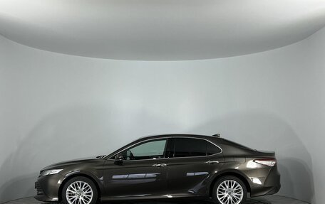 Toyota Camry, 2019 год, 2 950 000 рублей, 8 фотография