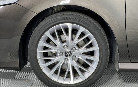 Toyota Camry, 2019 год, 2 950 000 рублей, 10 фотография