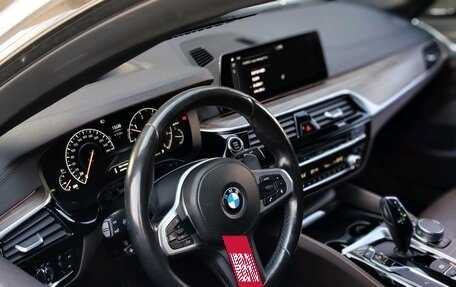 BMW 5 серия, 2018 год, 3 750 000 рублей, 21 фотография