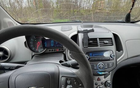 Chevrolet Aveo III, 2014 год, 680 000 рублей, 2 фотография