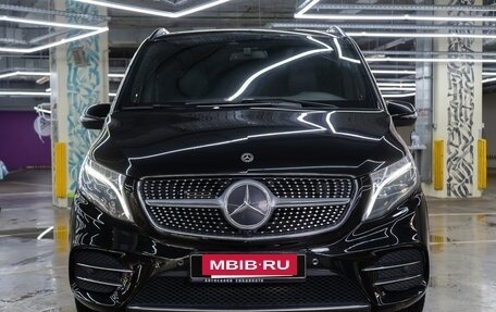 Mercedes-Benz V-Класс, 2021 год, 20 800 000 рублей, 4 фотография