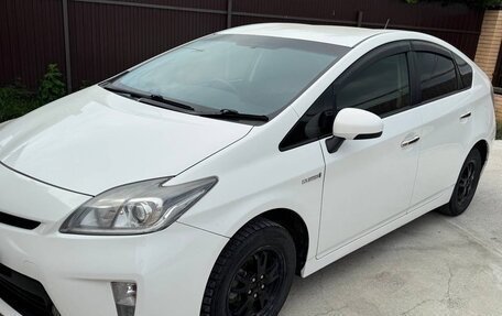 Toyota Prius, 2012 год, 1 200 000 рублей, 4 фотография