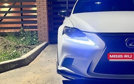 Lexus IS III, 2013 год, 3 фотография