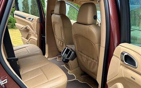 Porsche Cayenne III, 2011 год, 2 650 000 рублей, 9 фотография
