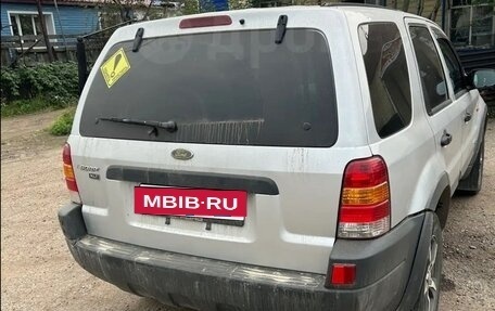 Ford Escape II, 2001 год, 750 000 рублей, 3 фотография
