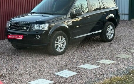 Land Rover Freelander II рестайлинг 2, 2014 год, 2 200 000 рублей, 13 фотография