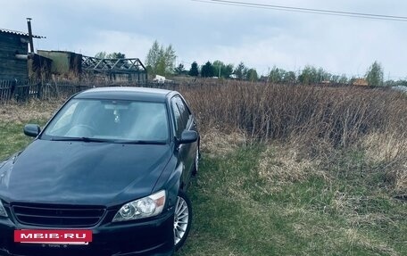 Toyota Altezza, 1998 год, 520 000 рублей, 2 фотография