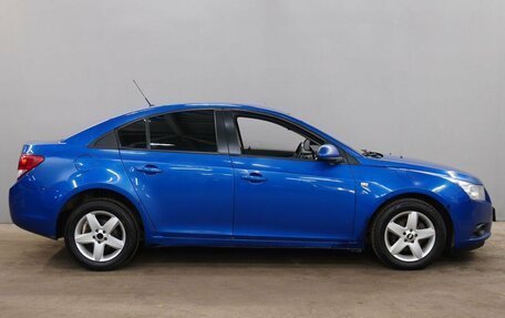 Chevrolet Cruze II, 2011 год, 700 000 рублей, 4 фотография