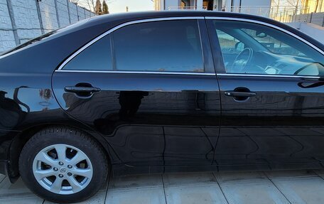 Toyota Camry, 2011 год, 1 650 000 рублей, 4 фотография