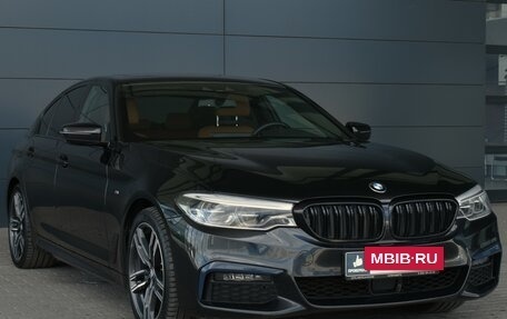 BMW 5 серия, 2019 год, 3 799 000 рублей, 3 фотография