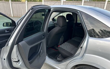 Ford Focus II рестайлинг, 2005 год, 440 000 рублей, 15 фотография
