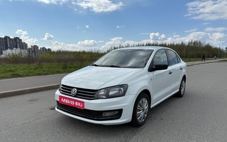 Volkswagen Polo VI (EU Market), 2017 год, 660 000 рублей, 1 фотография