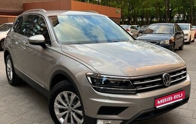 Volkswagen Tiguan II, 2016 год, 2 090 000 рублей, 1 фотография