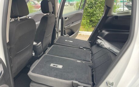 Opel Zafira C рестайлинг, 2013 год, 1 150 000 рублей, 18 фотография