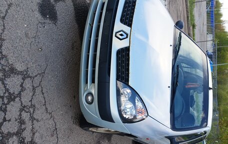 Renault Symbol I, 2002 год, 250 000 рублей, 2 фотография